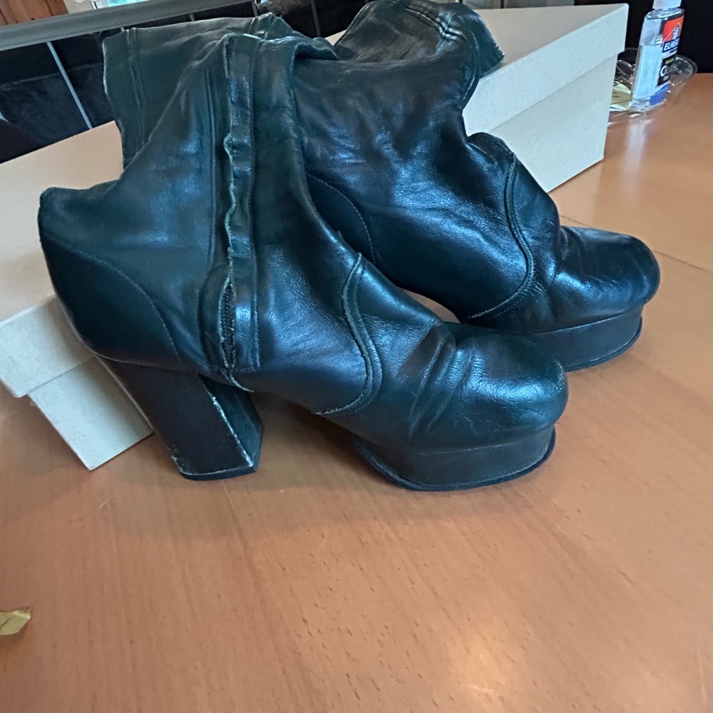 1970s Vintage Leather Platform Boots - Picture 5 of 5